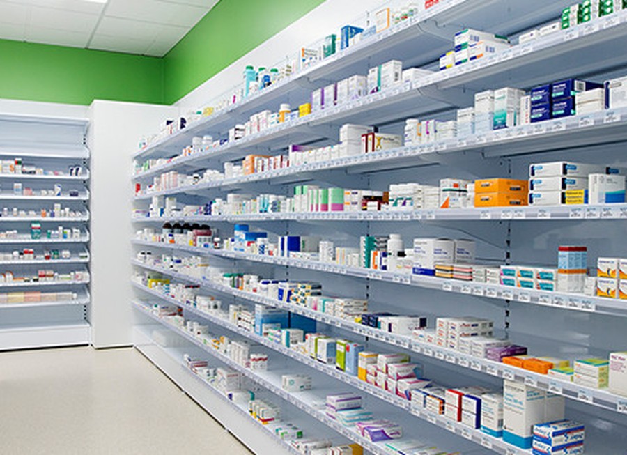 Rotating showcase: pharmacy shelving